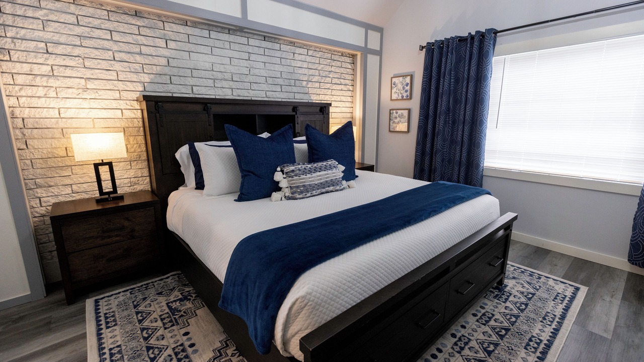 Photo of Bedroom in East Shore