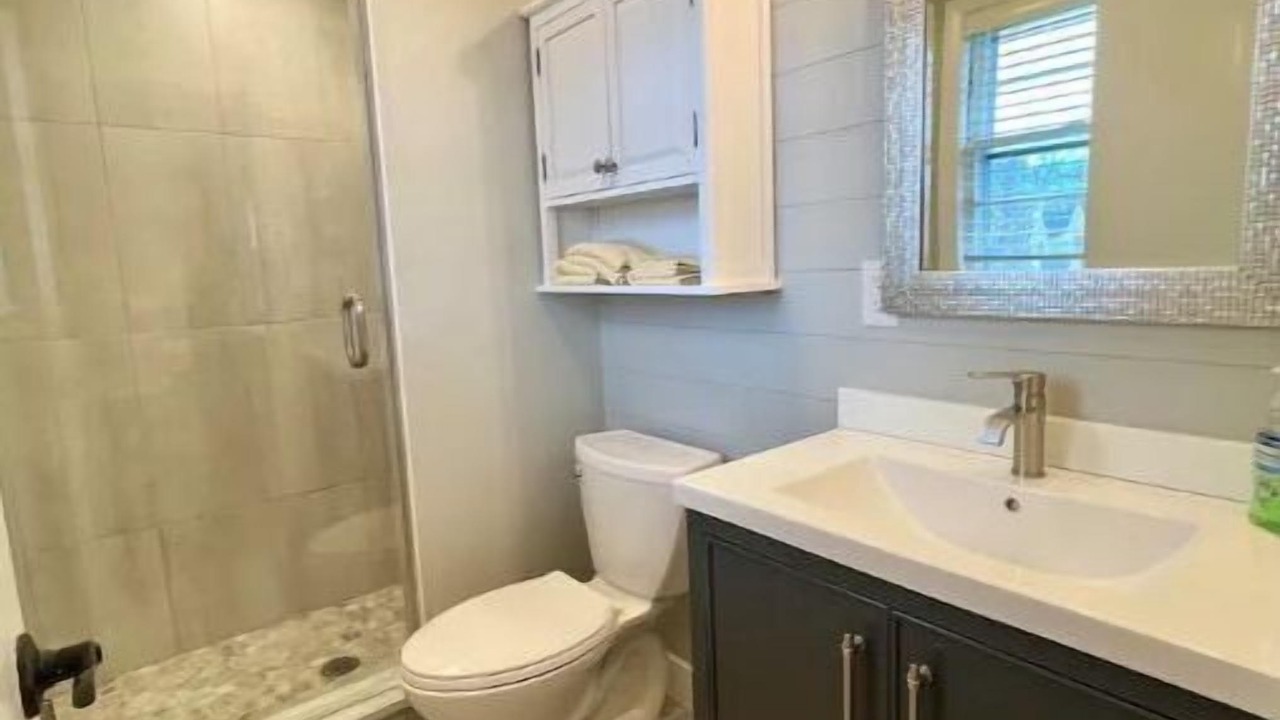 Photo of Bathroom in Reading