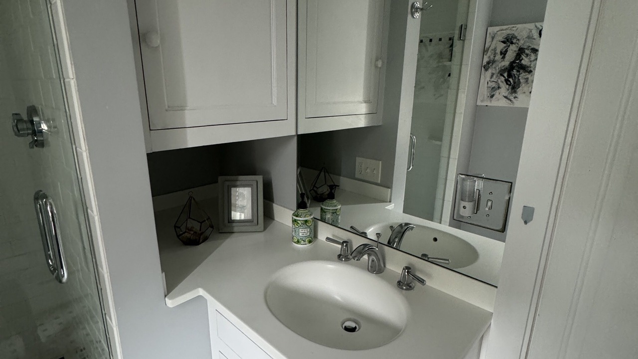 Photo of Bathroom in The Point