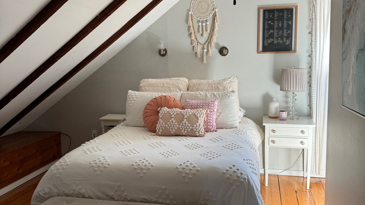 Photo of Bedroom in The Point