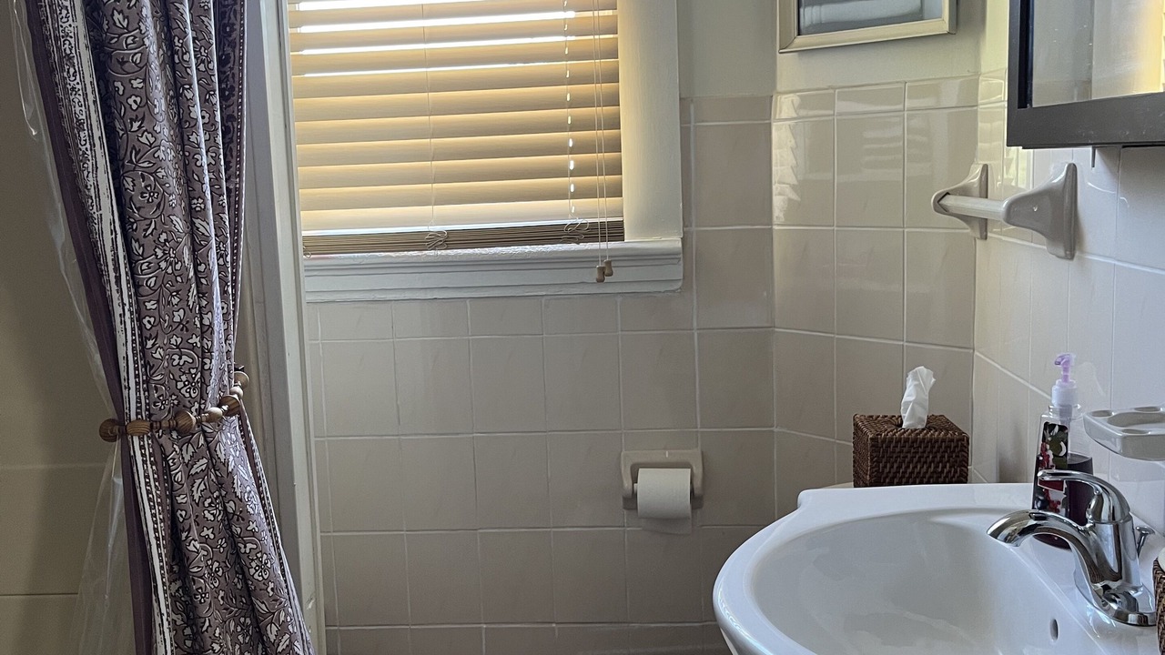 Photo of Bathroom in Hudson