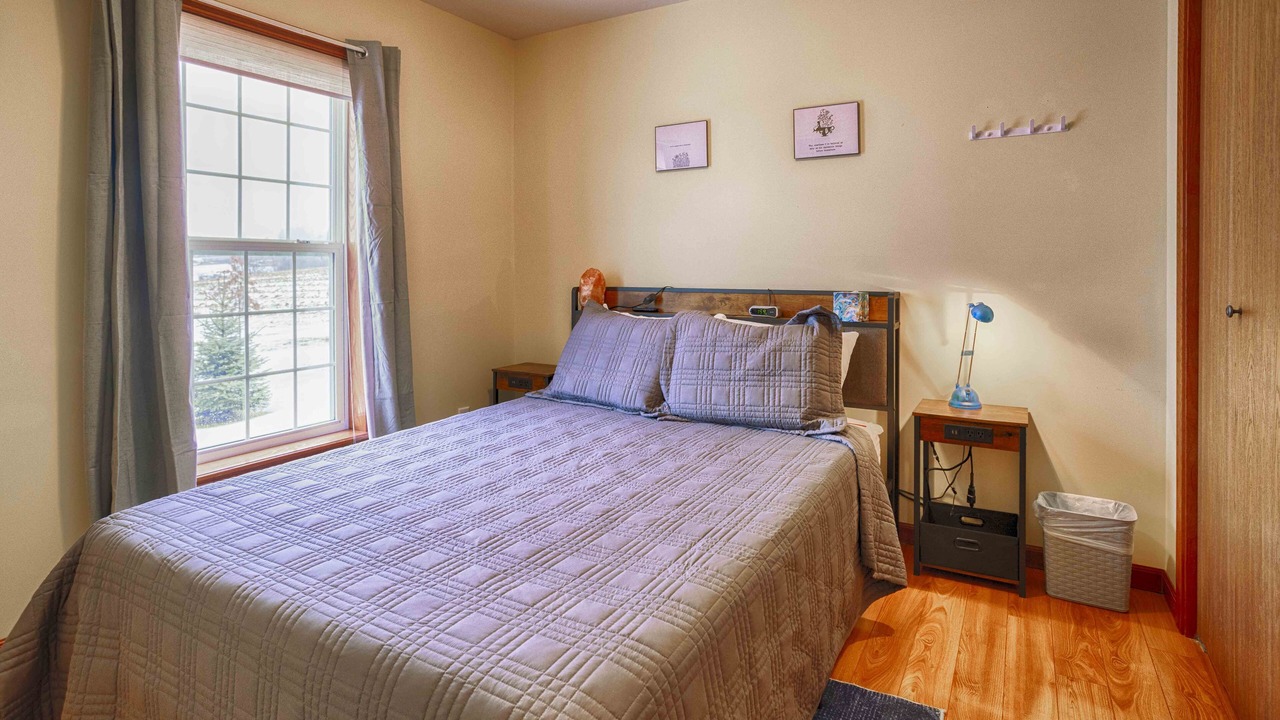 Photo of Bedroom in Hammondsport