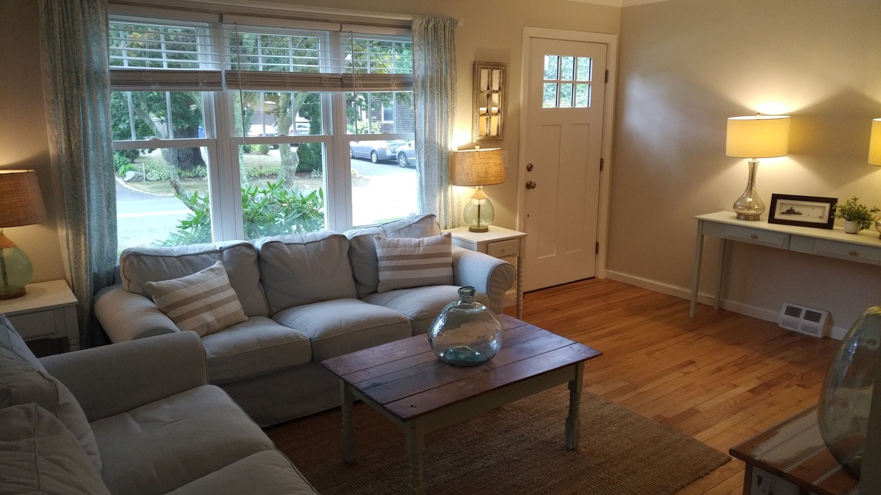 Photo of Livingroom in Fifth Ward