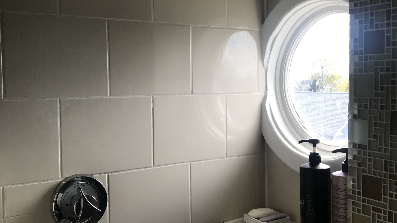 Photo of Bathroom in Bellevue Avenue Historic District