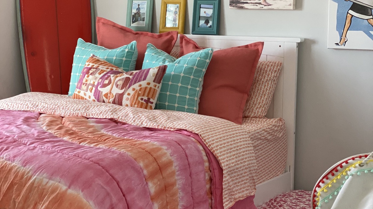 Photo of Bedroom in Westbrook Center