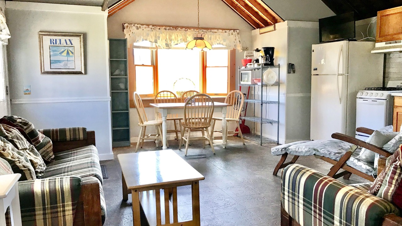 Photo of Livingroom in North Truro