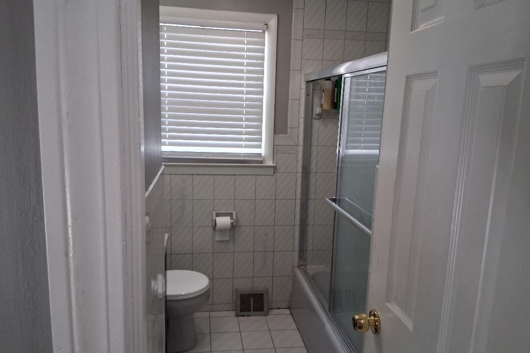 Photo of Bathroom in East Shore