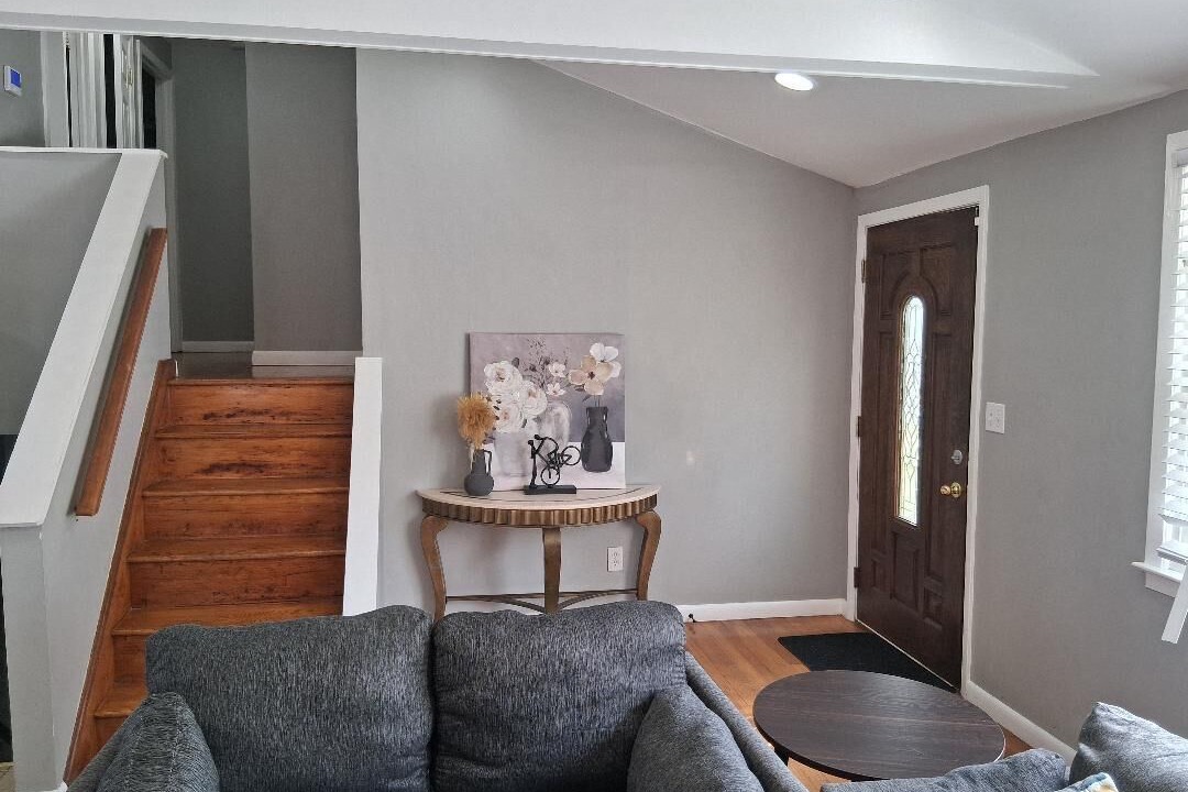 Photo of Livingroom in East Shore