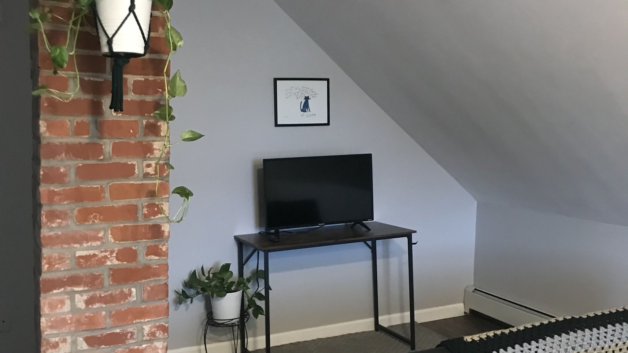 Photo of Livingroom in Warren