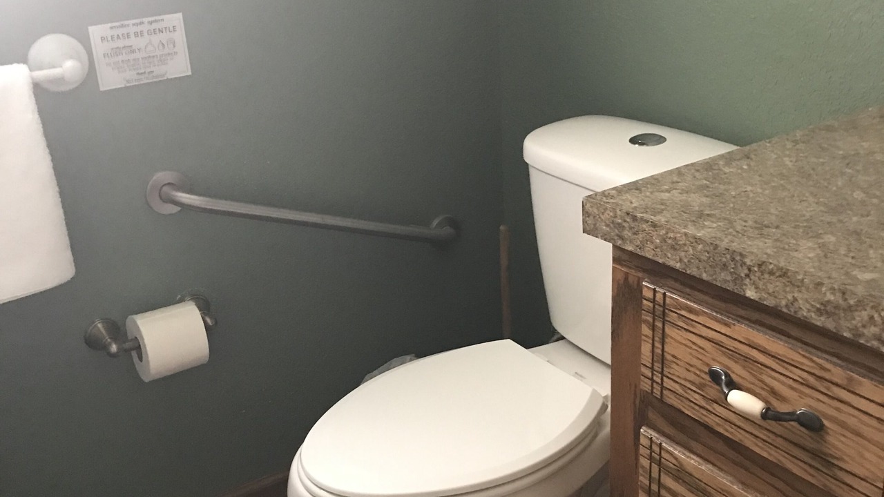 Photo of Bathroom in Cape Vincent