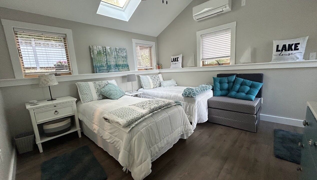Photo of Bedroom in New Durham