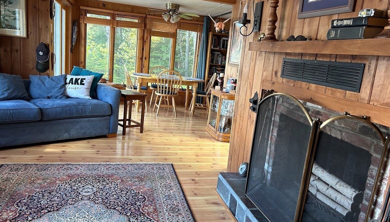 Photo of Livingroom in New Durham