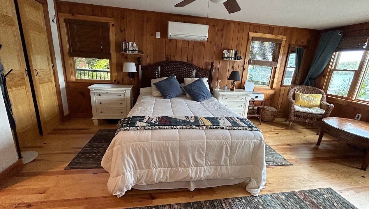 Photo of Bedroom in New Durham