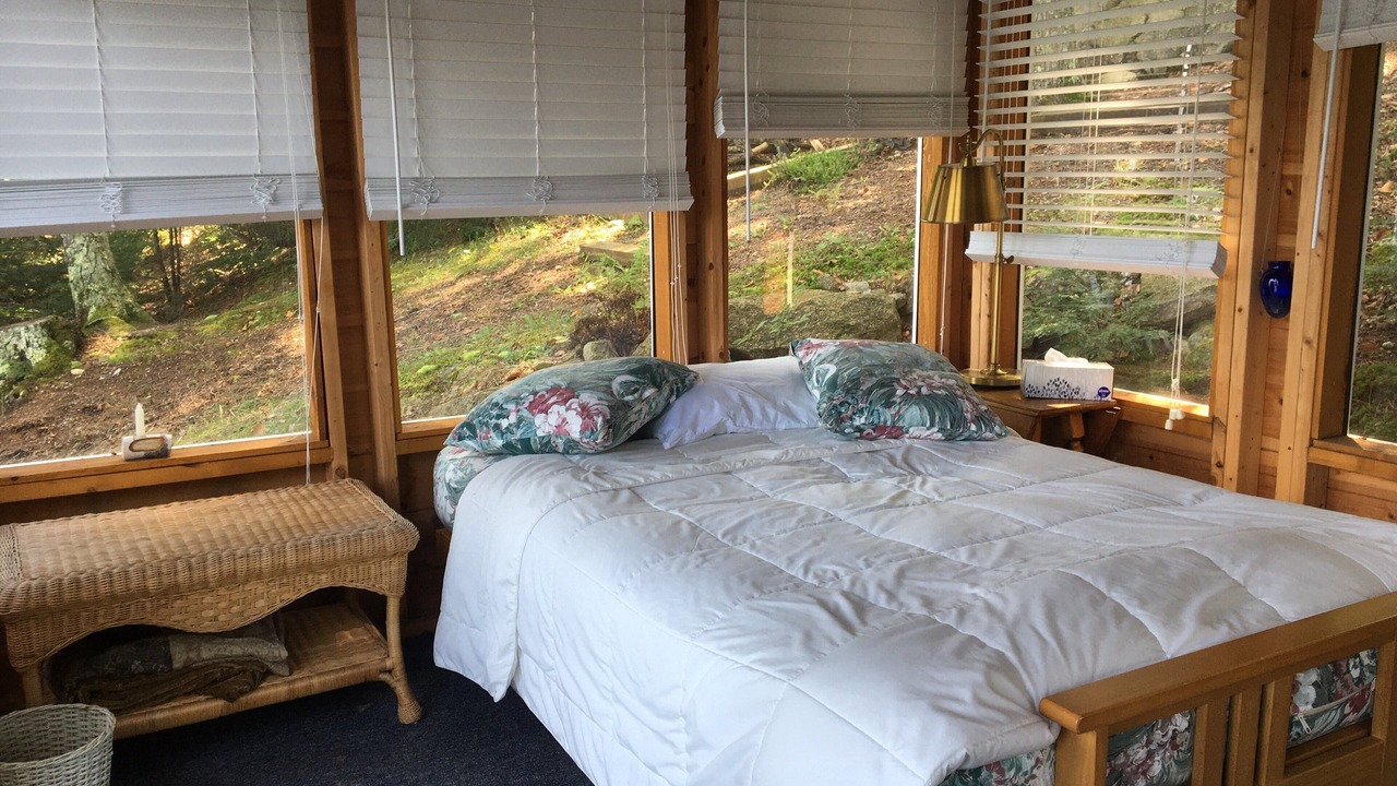 Photo of Bedroom in New Durham