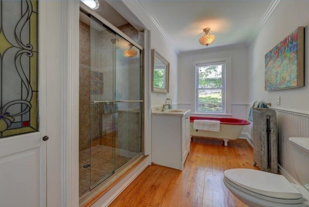 Photo of Bathroom in Lenox