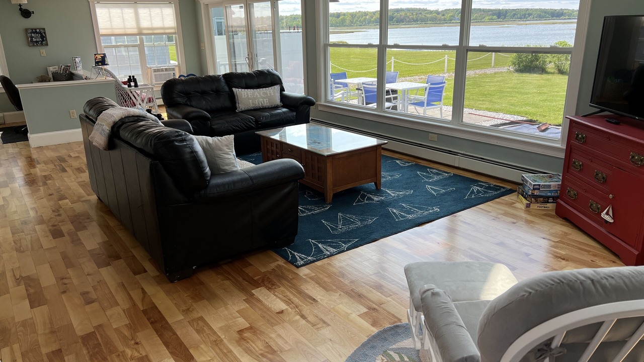 Photo of Livingroom in Scarborough