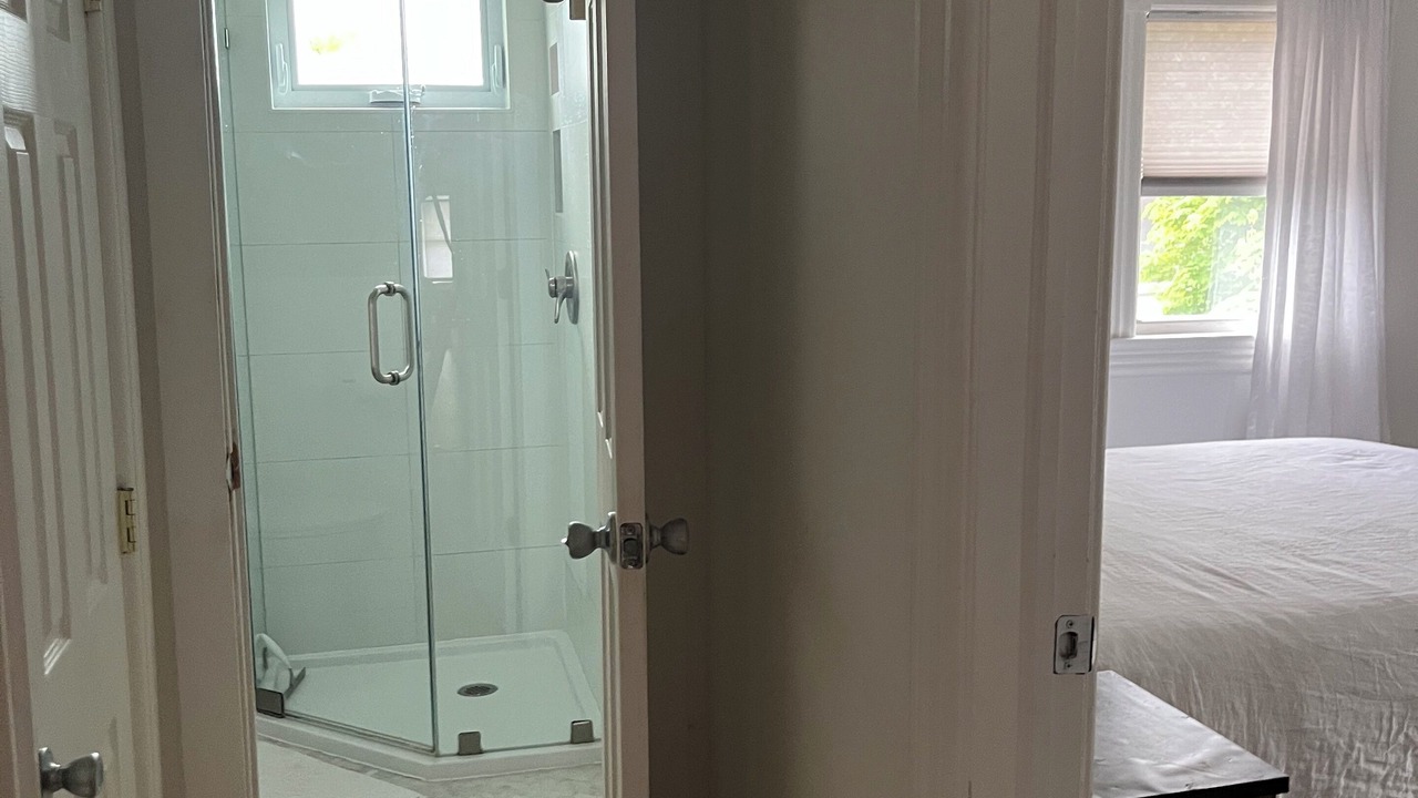 Photo of Bedroom in South Amboy