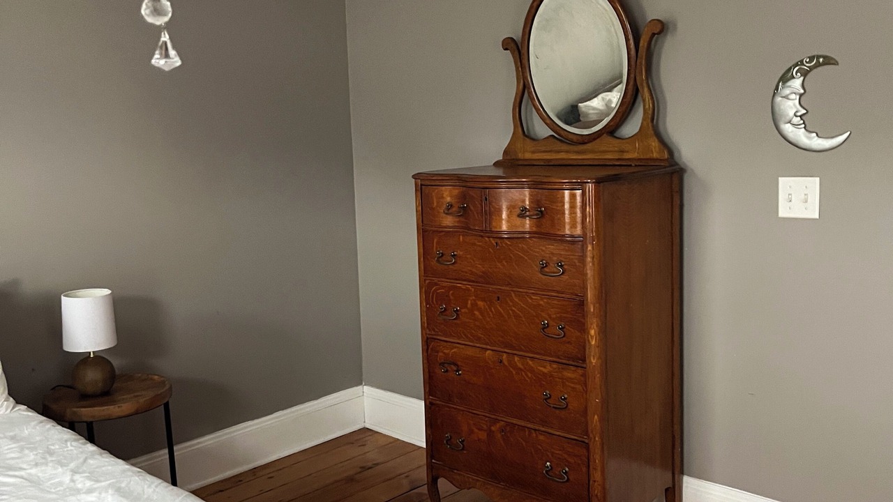 Photo of Bedroom in South Amboy