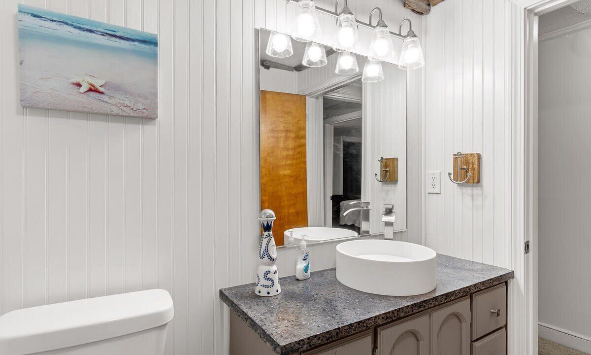 Photo of Bathroom in Hampton