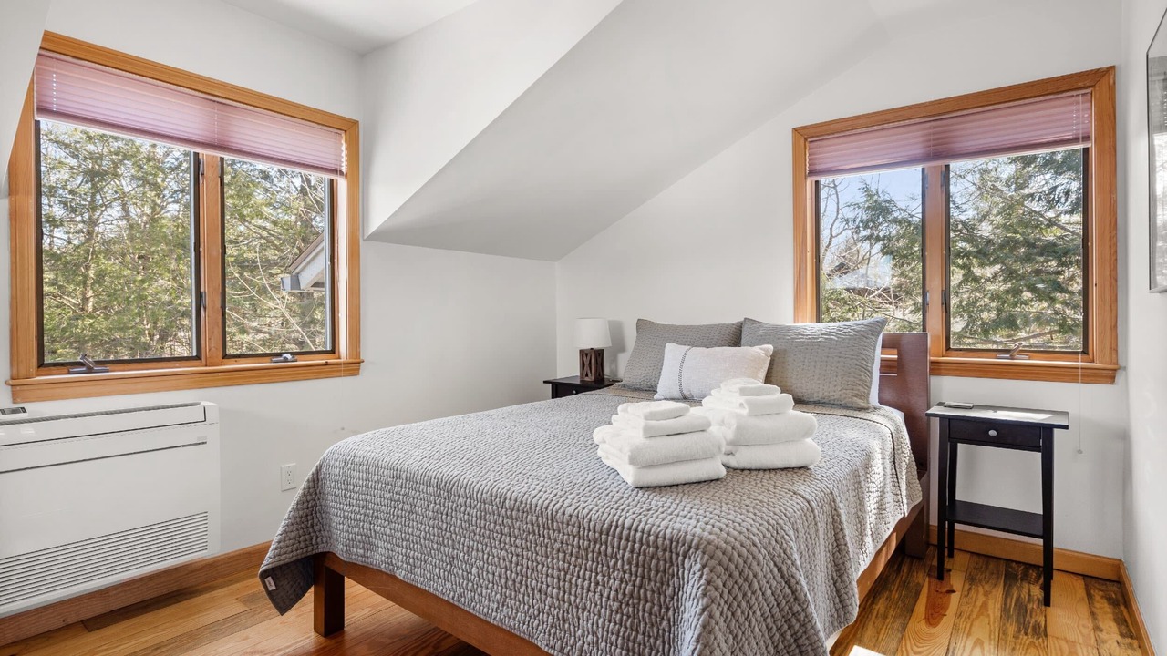 Photo of Bedroom in Becket