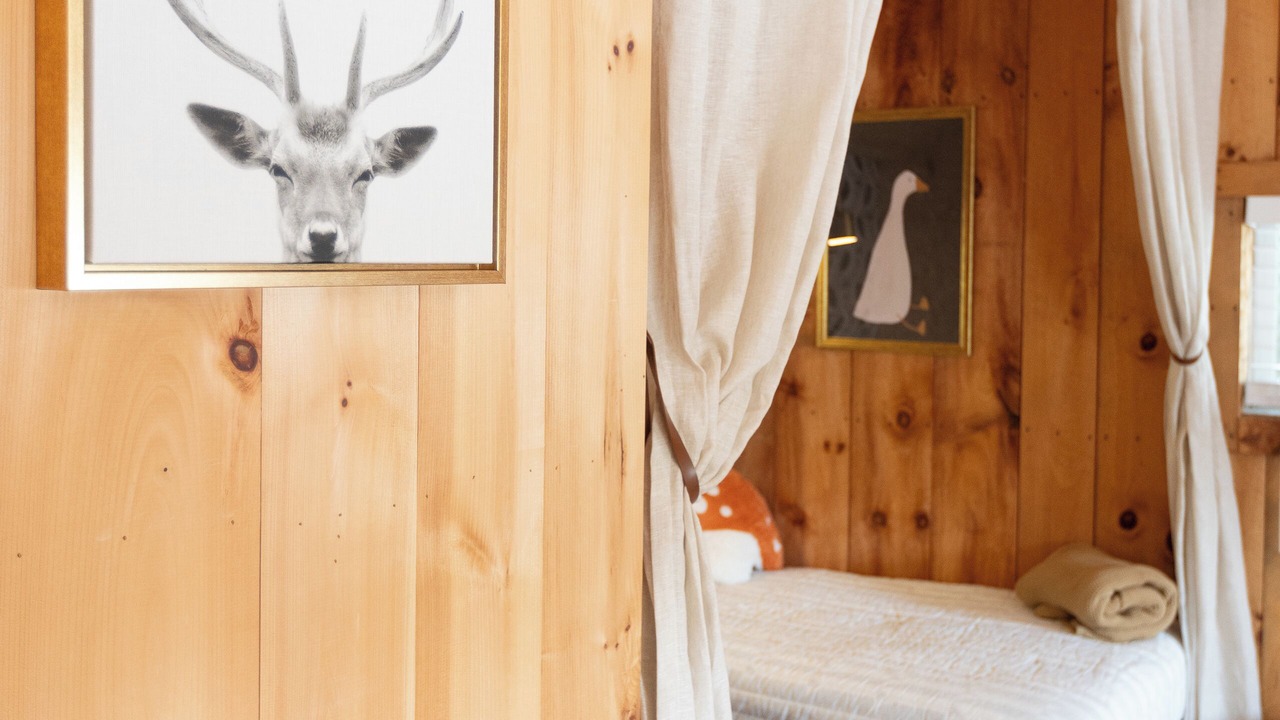 Photo of Bedroom in Hill