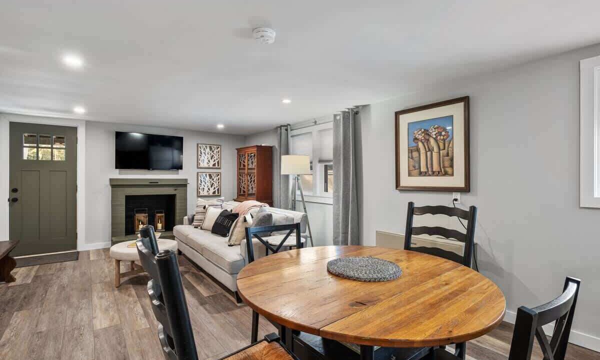 Photo of Livingroom in Bradford