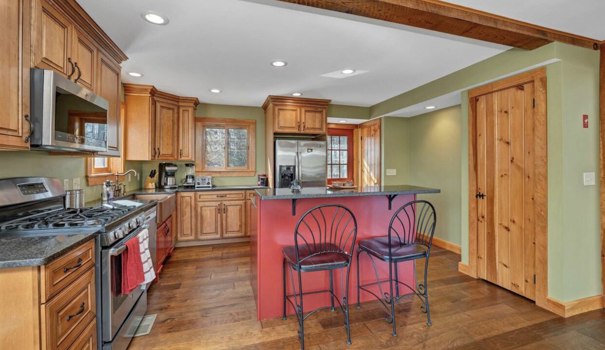 Photo of Kitchen in Moultonborough