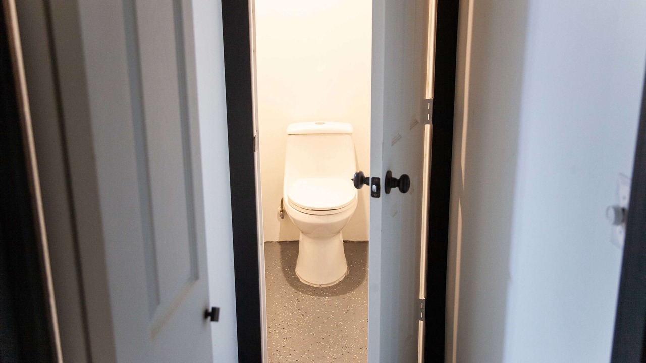 Photo of Bathroom in South Main Street