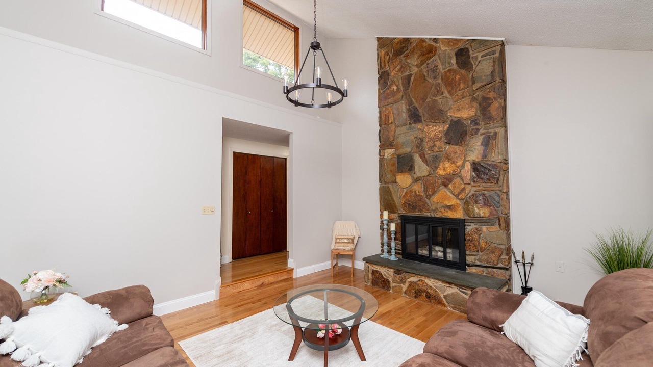 Photo of Bedroom in Cotuit