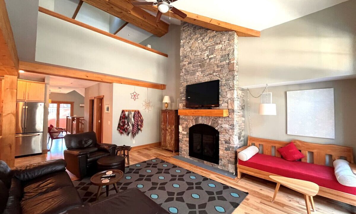 Photo of Livingroom in West Dover