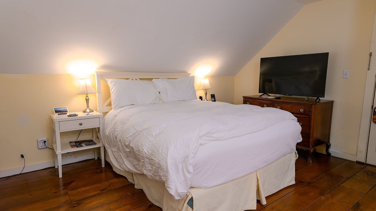 Photo of Bedroom in Stowe