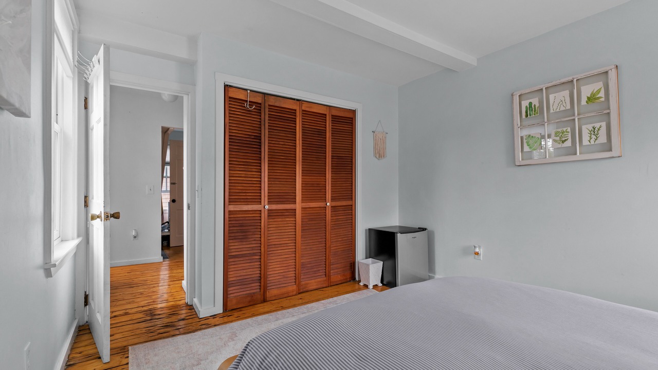Photo of Bedroom in The Point