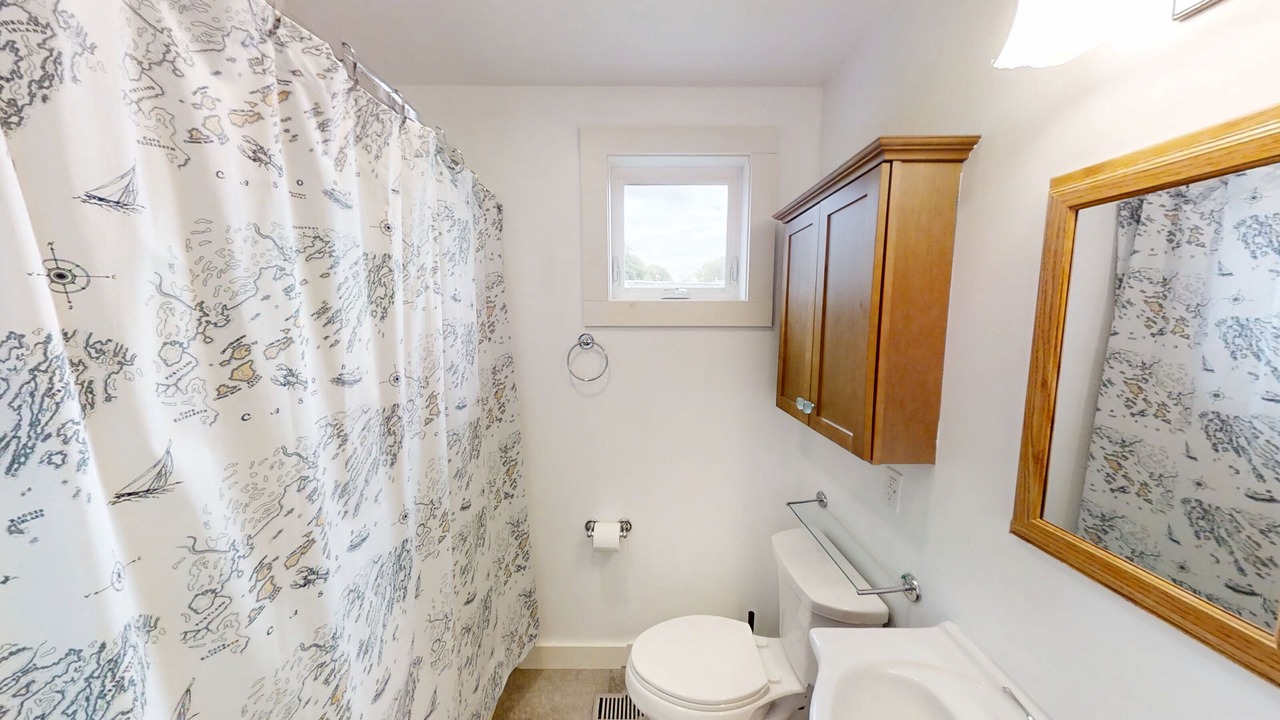 Photo of Bathroom in Mid-Coast and Islands