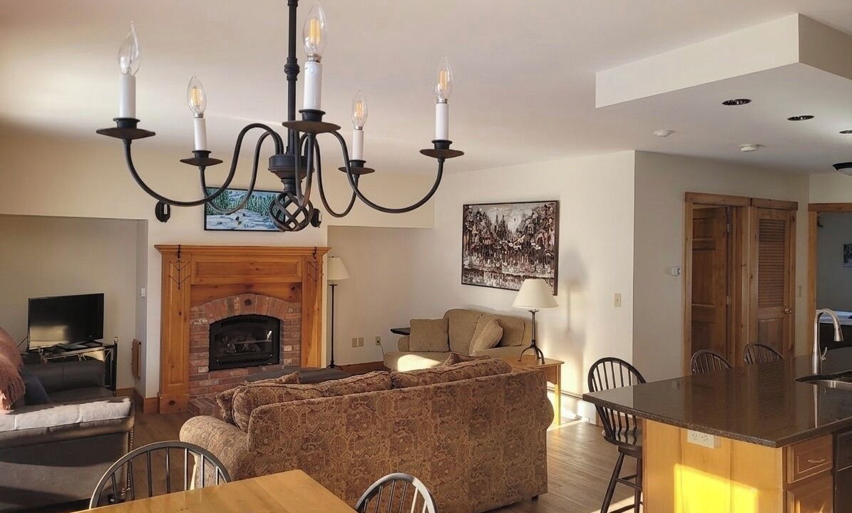 Photo of Livingroom in North Troy