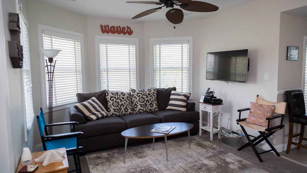 Photo of Livingroom in Pipes Cove