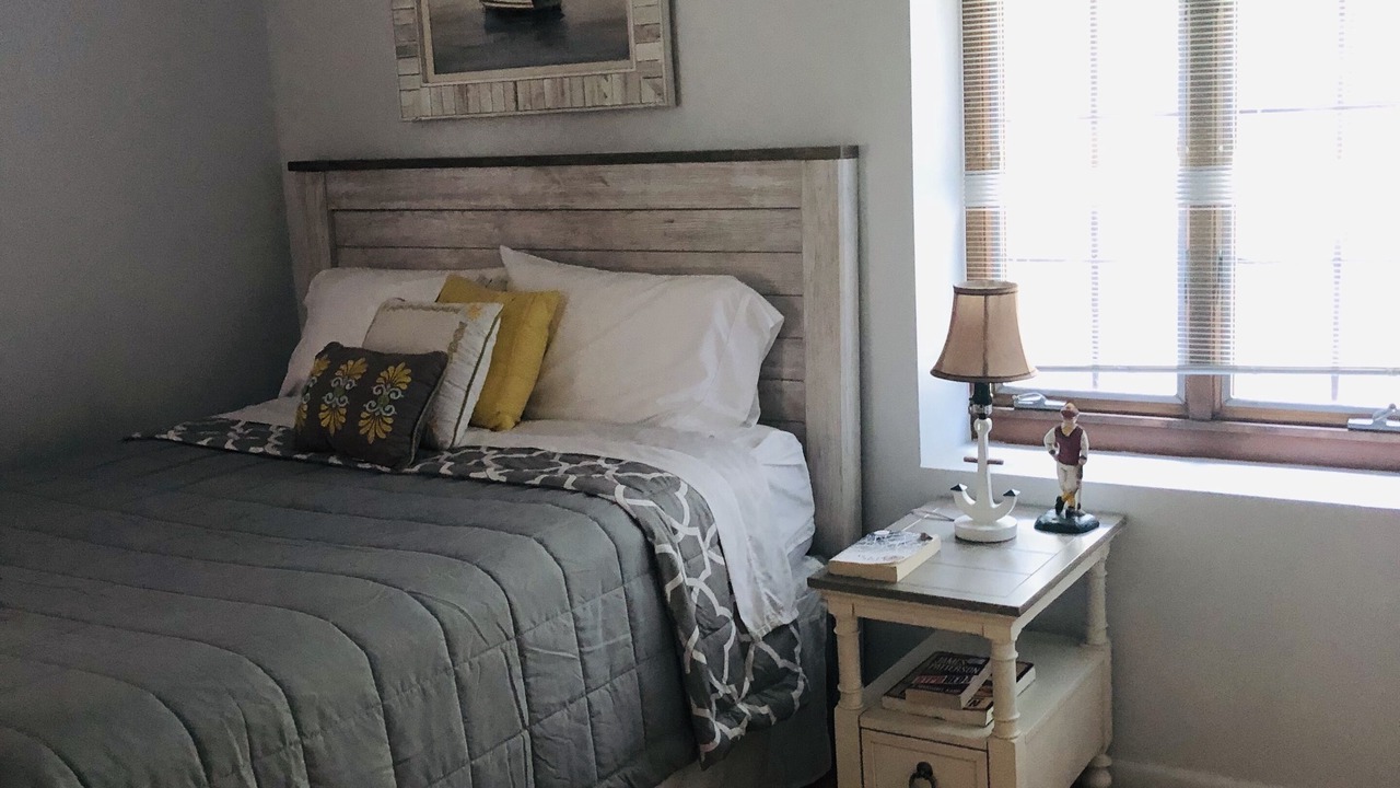 Photo of Bedroom in Mashpee