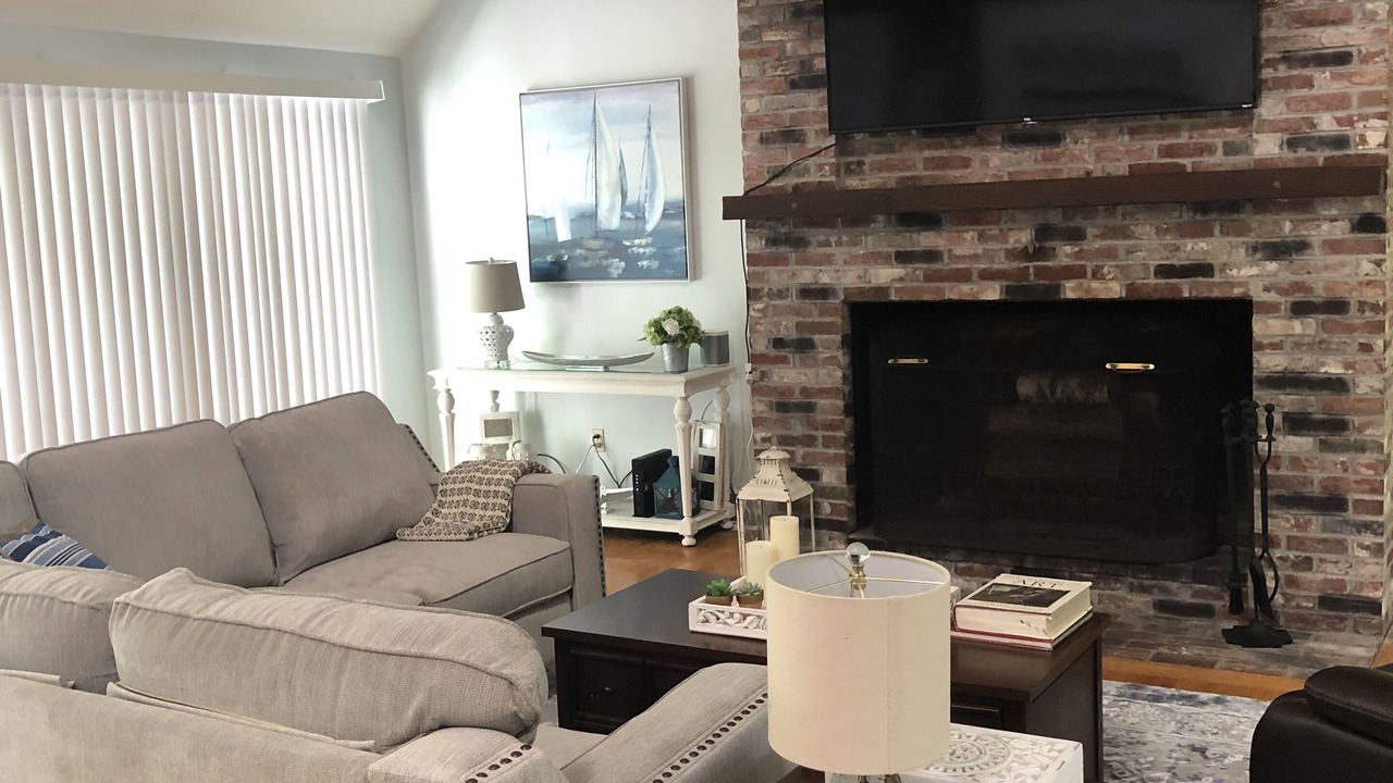 Photo of Livingroom in Mashpee