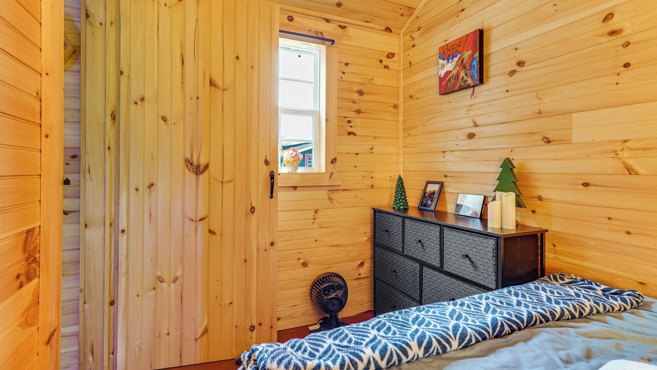 Photo of Bedroom in Hubbardton