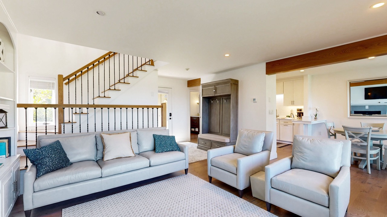 Photo of Livingroom in Gilford