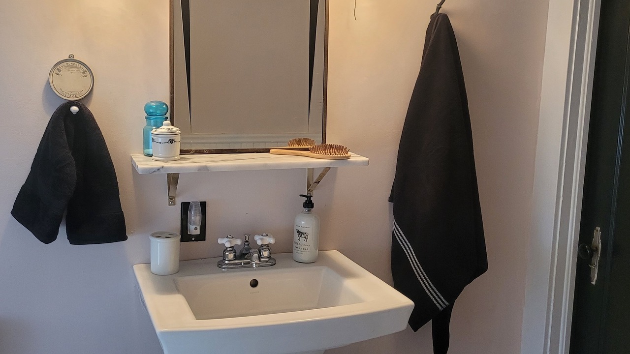 Photo of Bathroom in Halcottsville