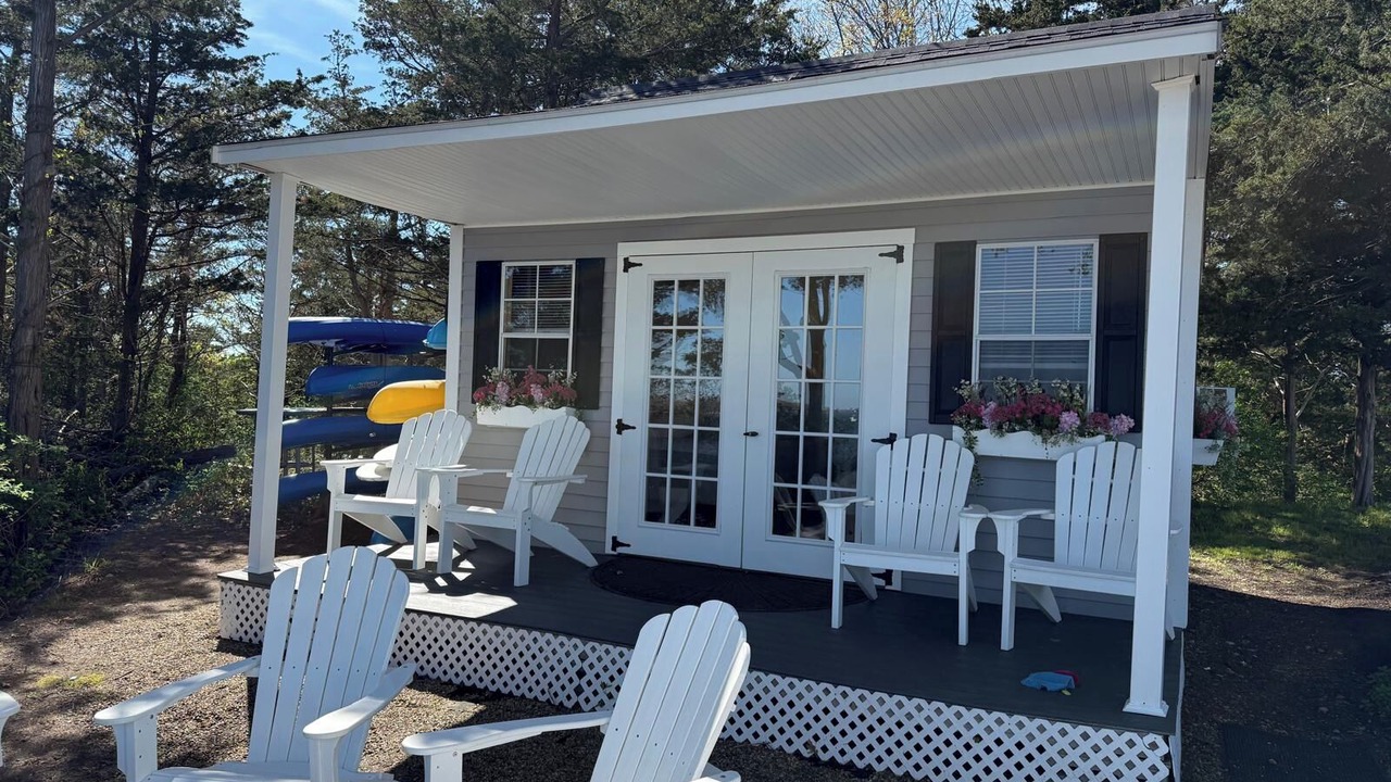 Photo of Patio Balcony in Mattapoisett Center