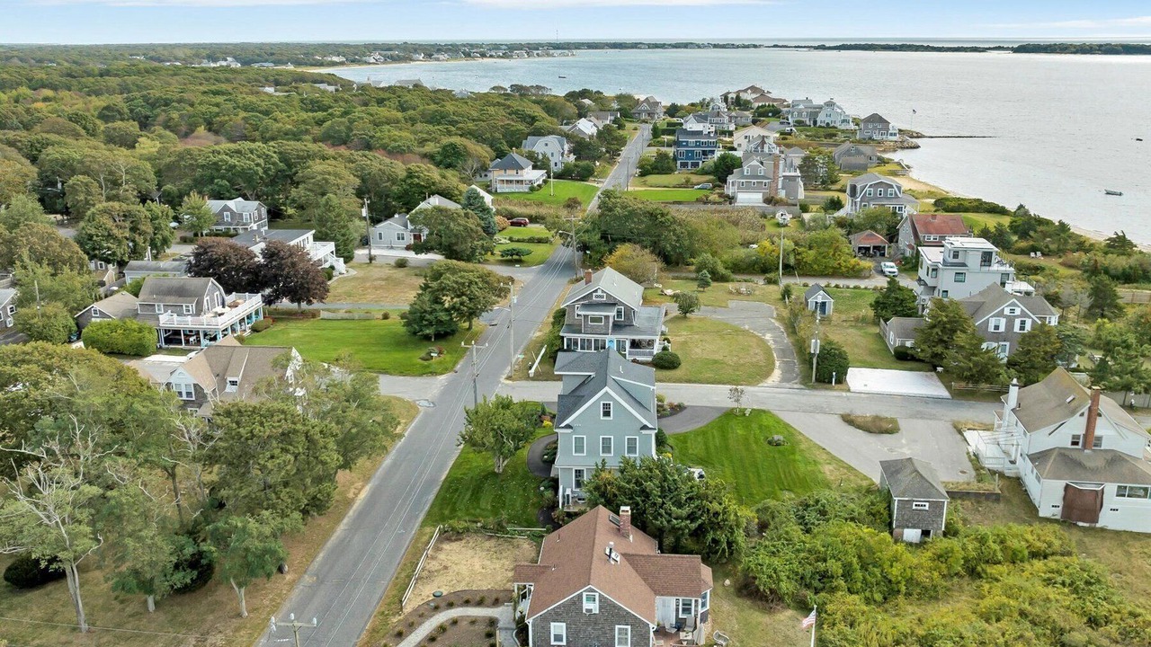 Photo of Others in West Yarmouth