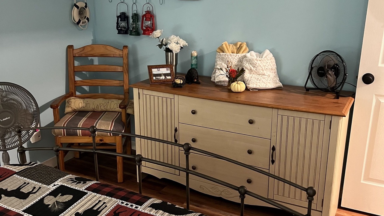Photo of Bedroom in Moultonborough