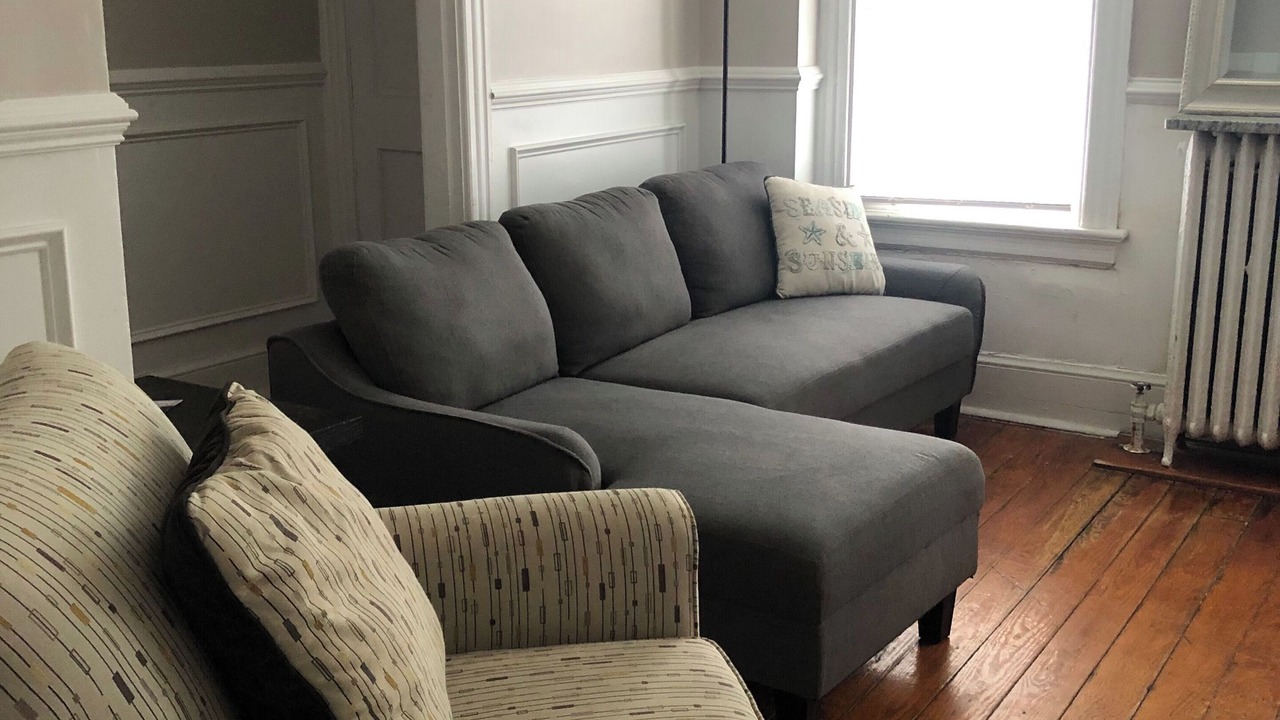 Photo of Livingroom in Top of the Hill