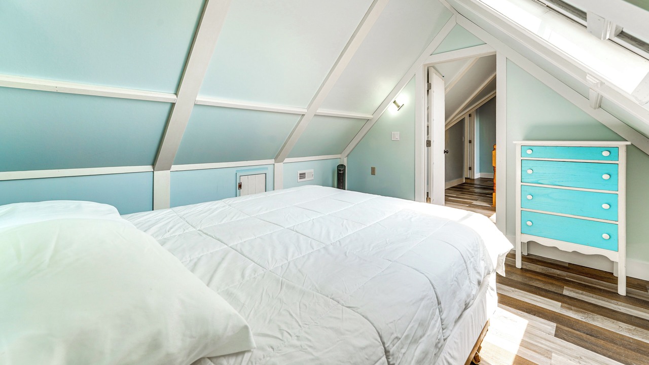 Photo of Bedroom in Isle of Springs
