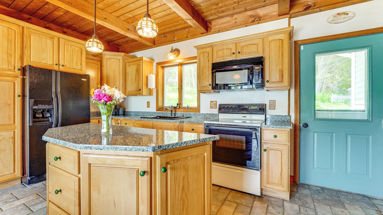 Photo of Kitchen in Isle of Springs