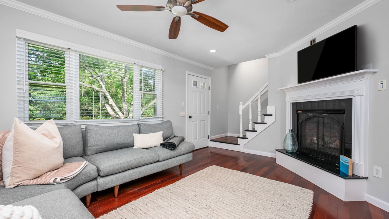 Photo of Bedroom in Yarmouth Port