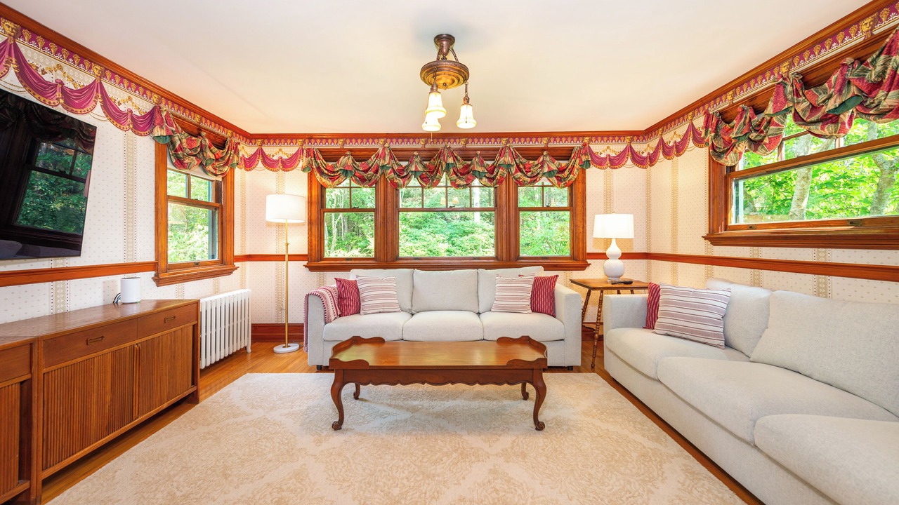 Photo of Livingroom in Bar Harbor