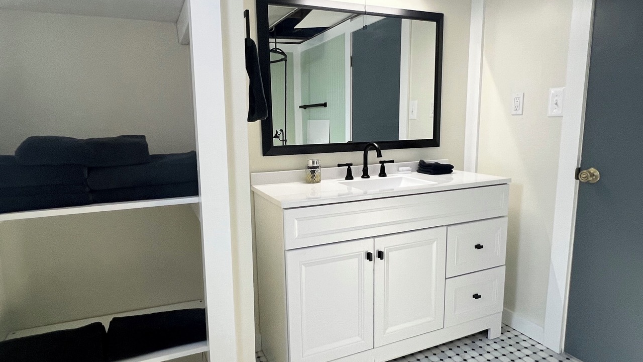 Photo of Bathroom in Pittsburg