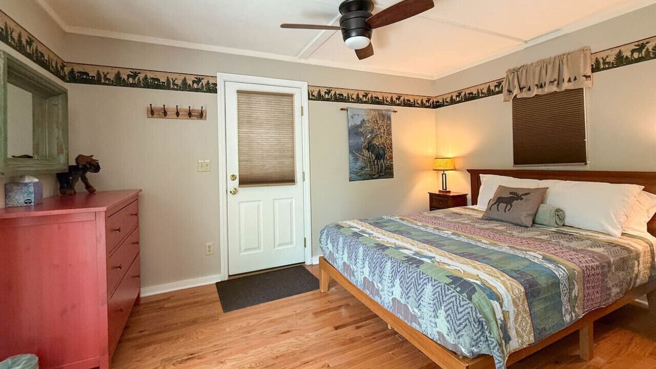 Photo of Bedroom in Birchview by the Saco